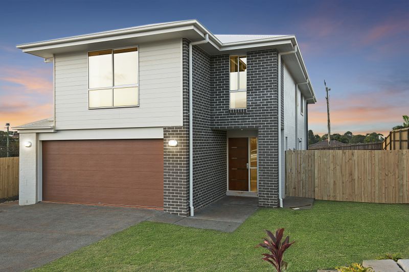Redland Bay Property – High Quality, Landscaped and Tenanted.